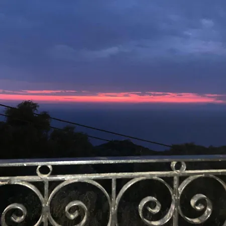 Dielino Amazing Sunset View Pentati Exterior photo